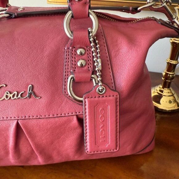 Coach F 15445 Ashley Leather Satchel Shoulder bag Handbag Pink Convertible Strap - Picture 2 of 14